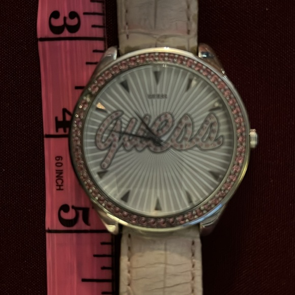 Vintage Pink Guess Leather Strap Watch - Picture 3 of 9